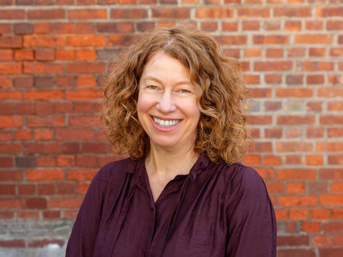 Image of Heather Hamill