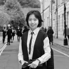 Black & white image of Qiuyue Lin